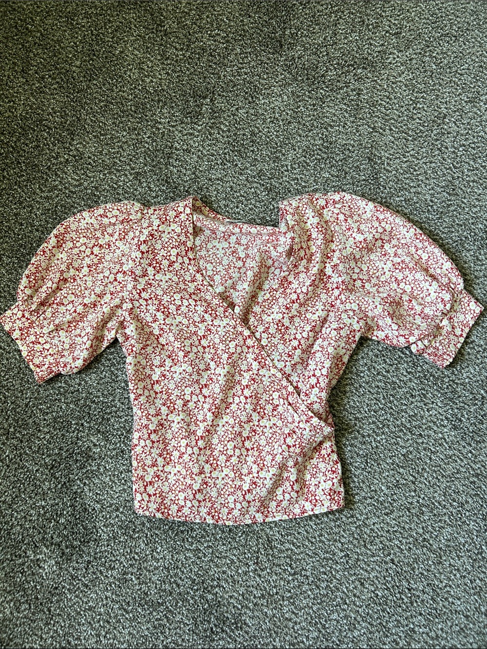 Abercrombie & Fitch Floral Wrap Top